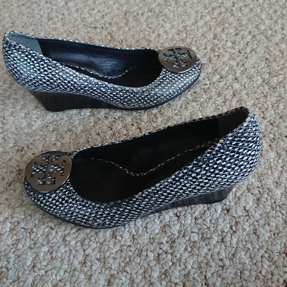 Tory Burch tory burch